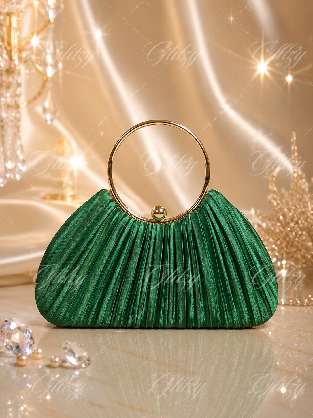 Beautiful and simple classy ring handle party clutch | Glitzy