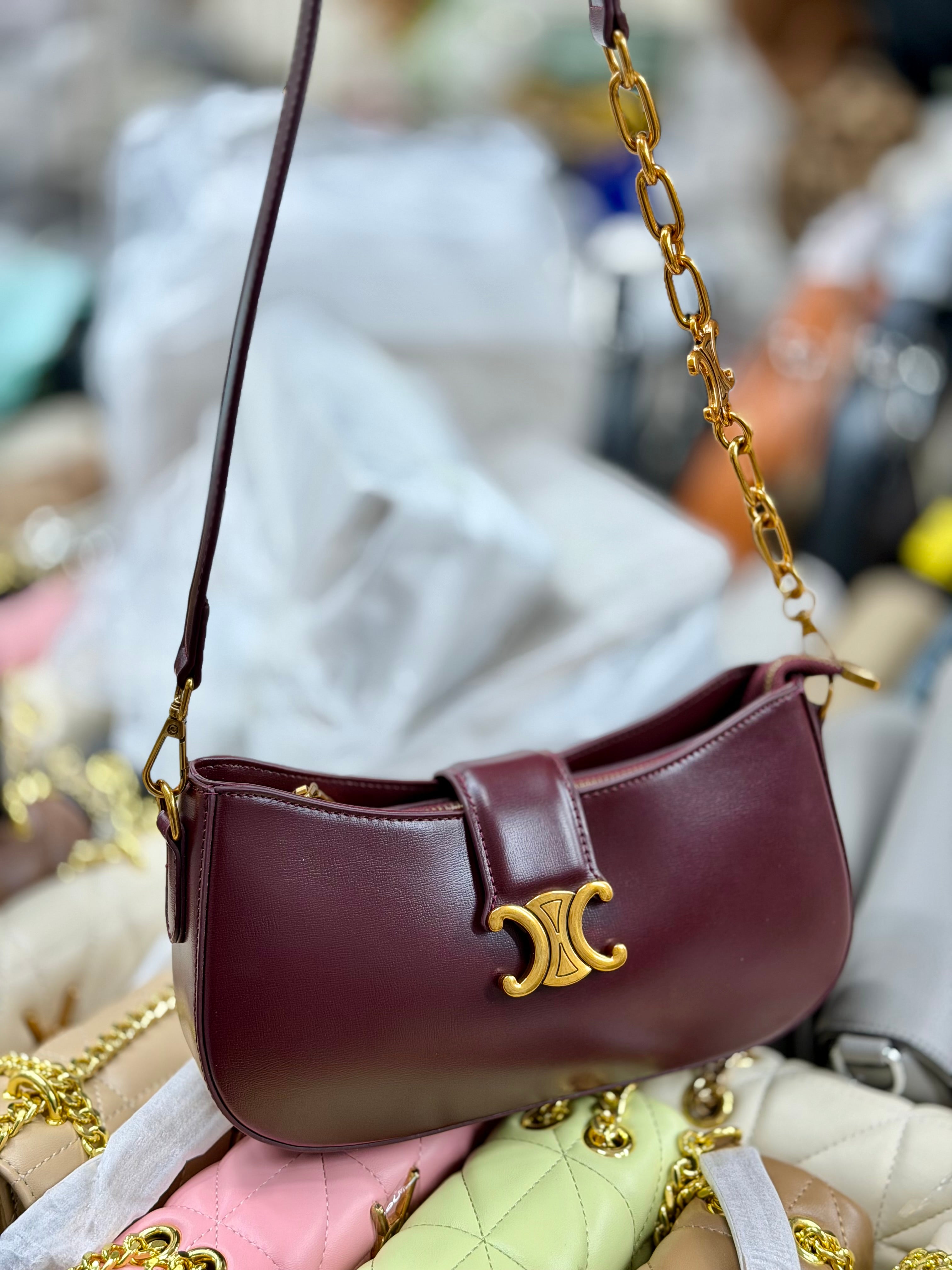 Fashionable luxury design shoulder sling bag