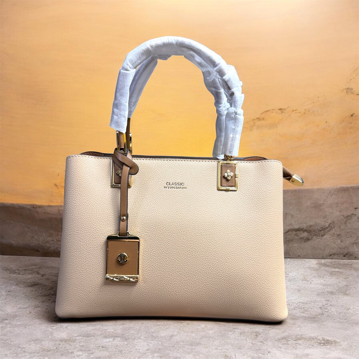 Classic premium top notch quality handbag