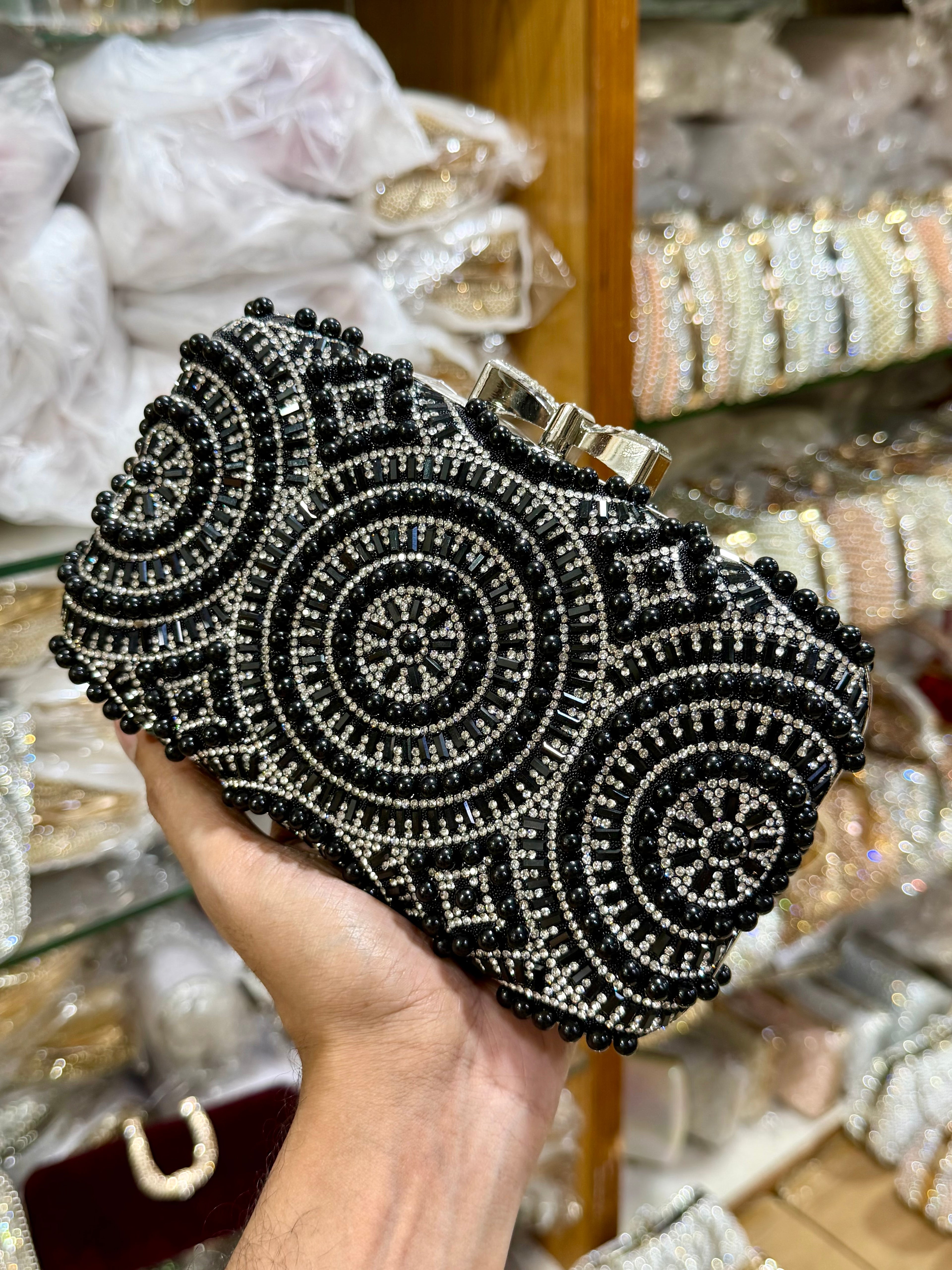 Exclusive pearl design gorgeous party purse