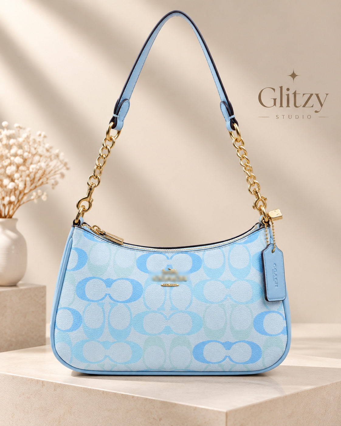 Trendy and fashionable shoulder Sling bag