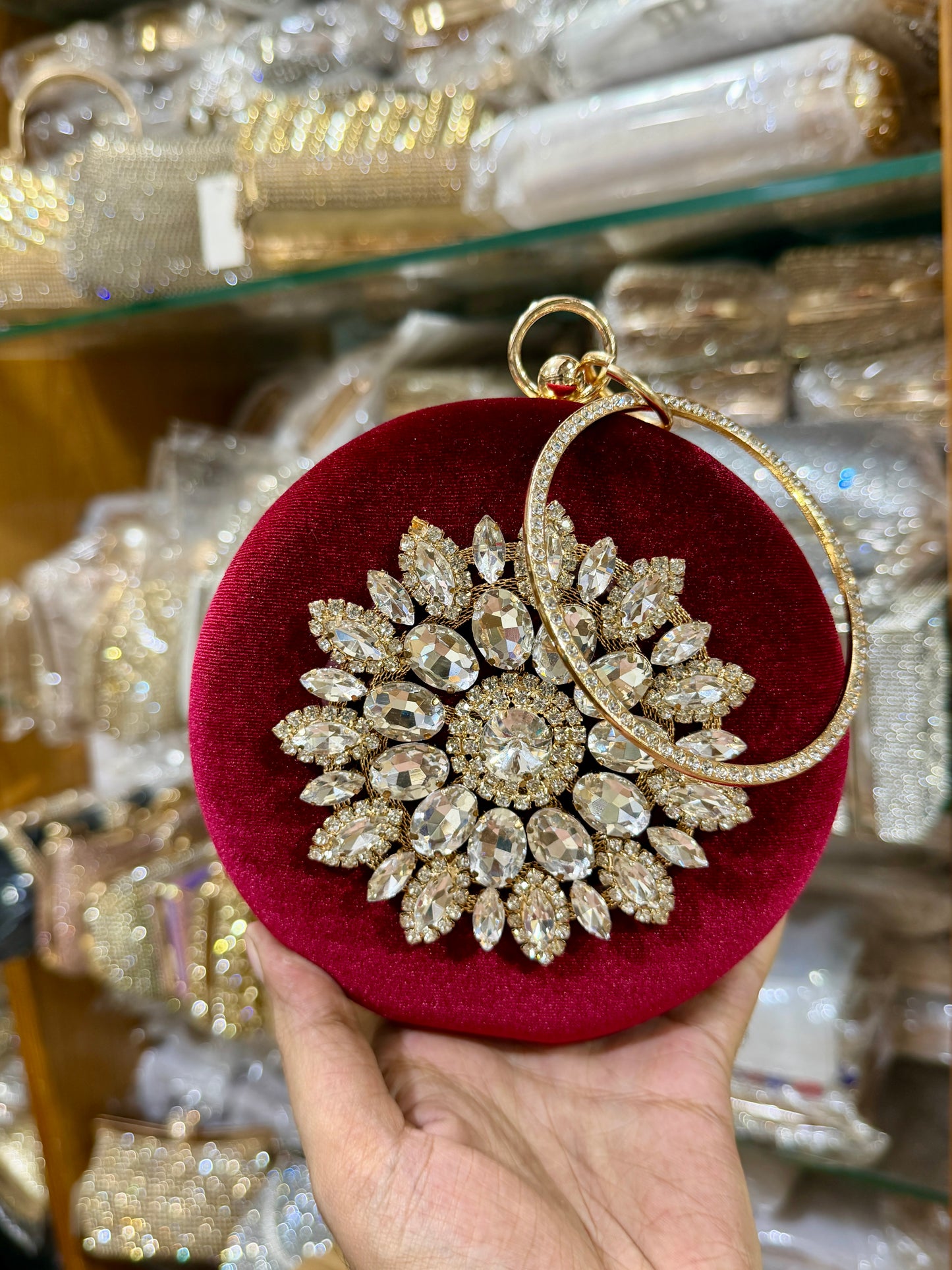 Beautiful round shaped gorgeous party hand clutch