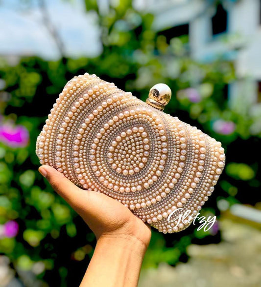 Pearl design exclusive party purse