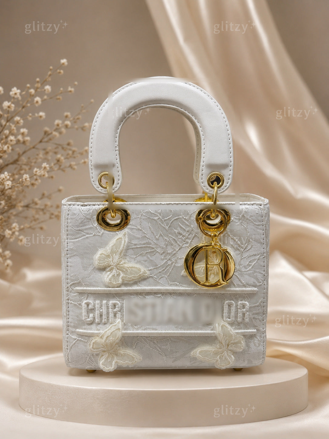 Fashionable embroidered trendy design handbag