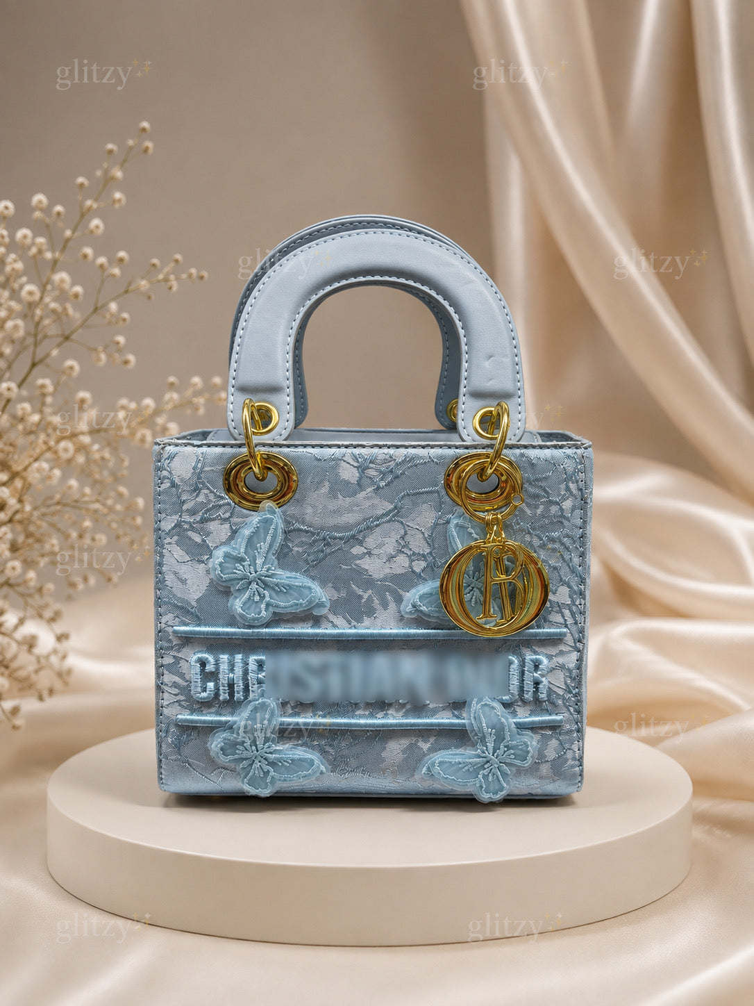 Fashionable embroidered trendy design handbag