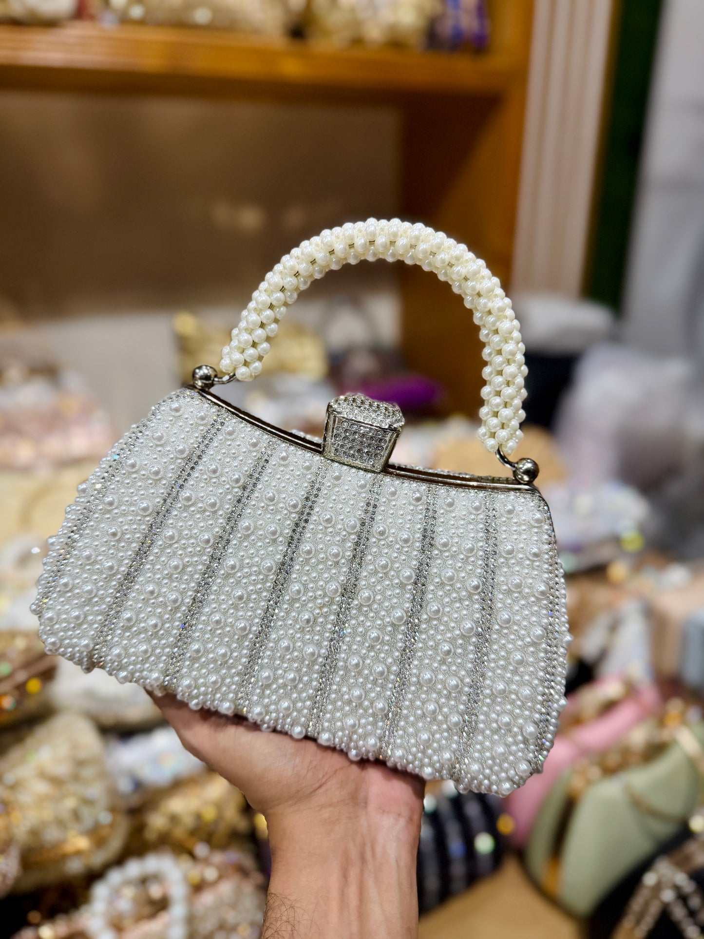 Pearl worked exclusive handle party clutch