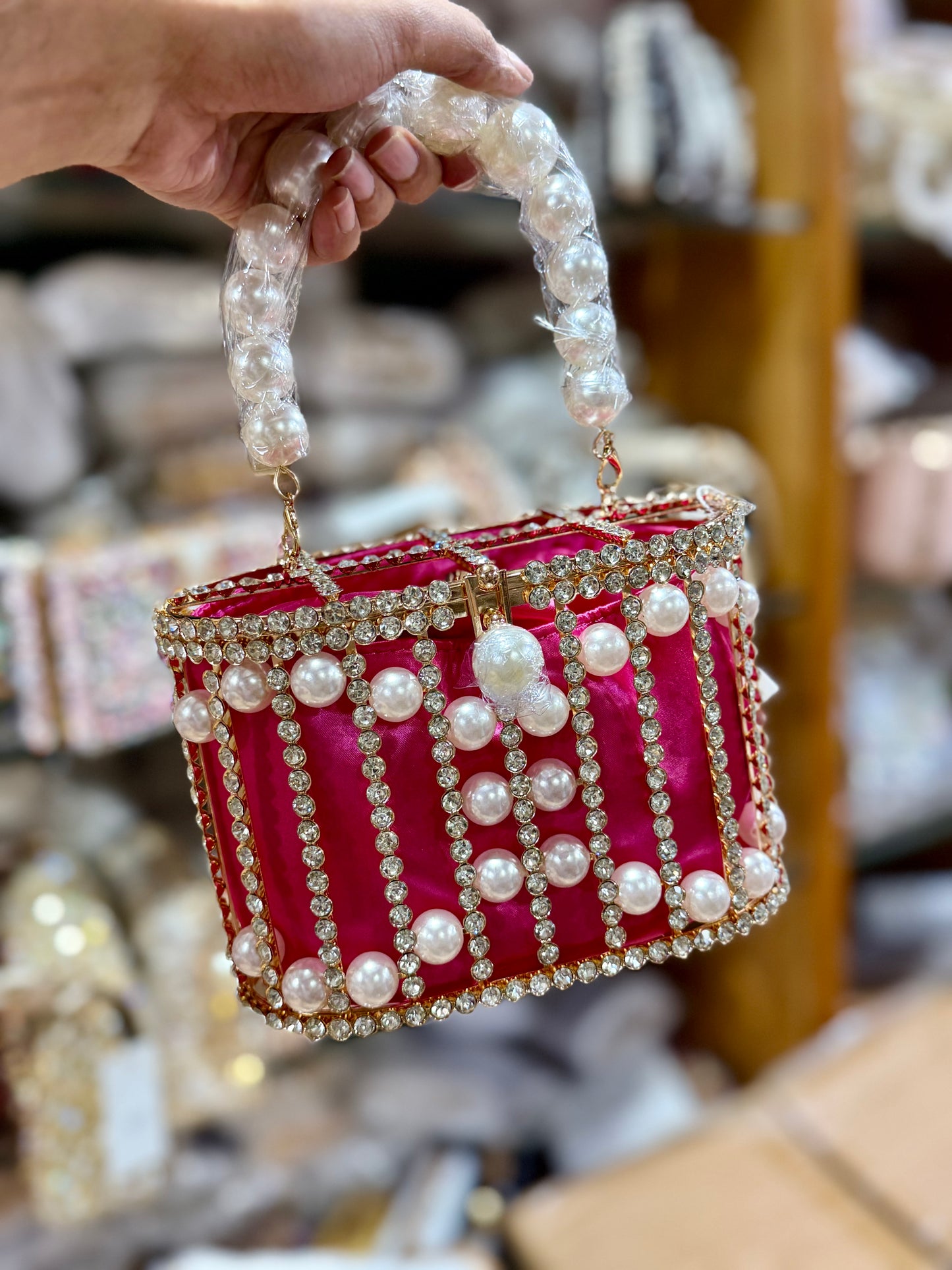 Diamonds Basket Evening Clutch Bags Women Luxury Hollow Out Pearl Beaded Metallic Cage Handbags Ladies Wedding Party Purse