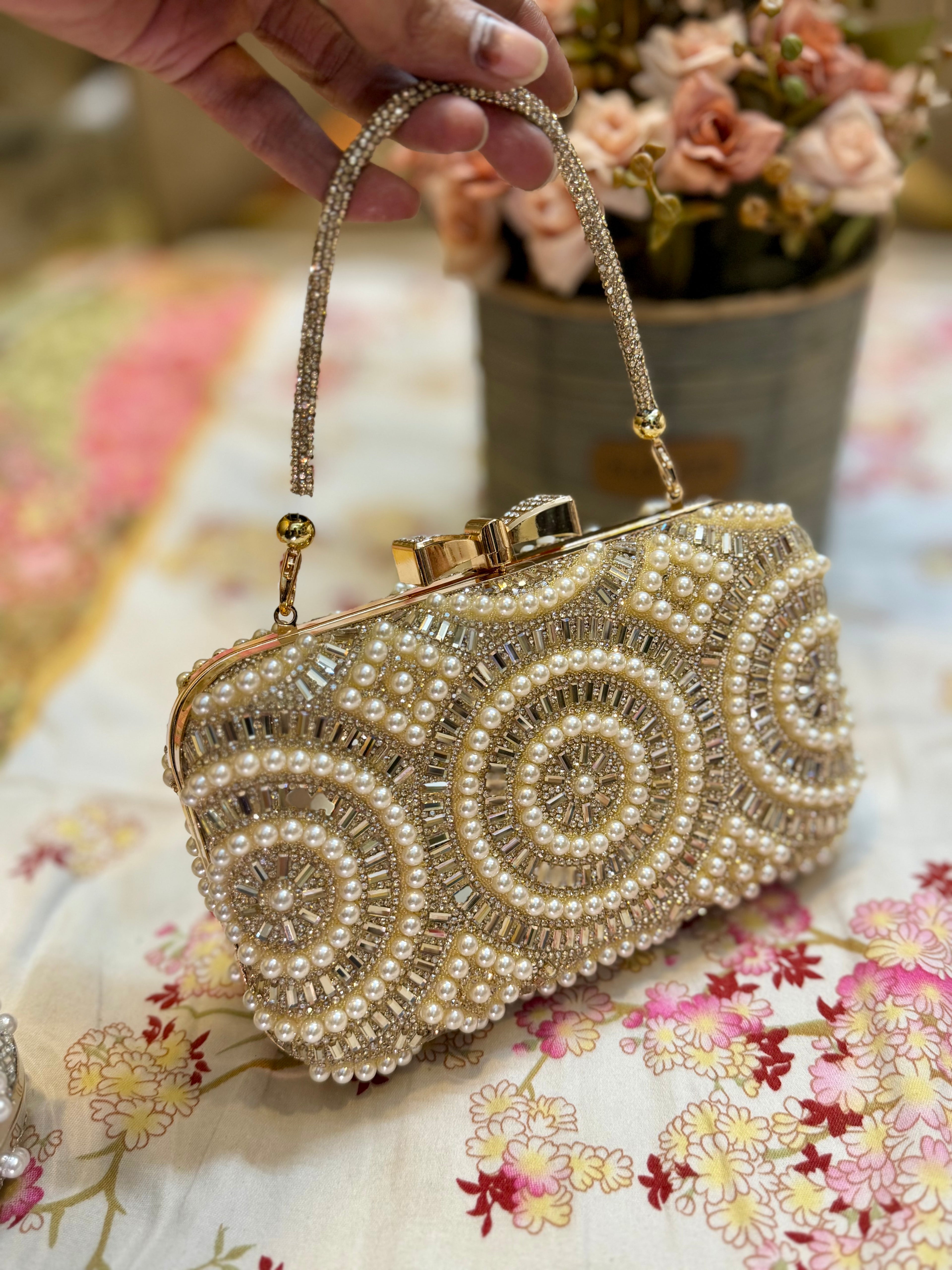 Exclusive pearl design gorgeous party purse