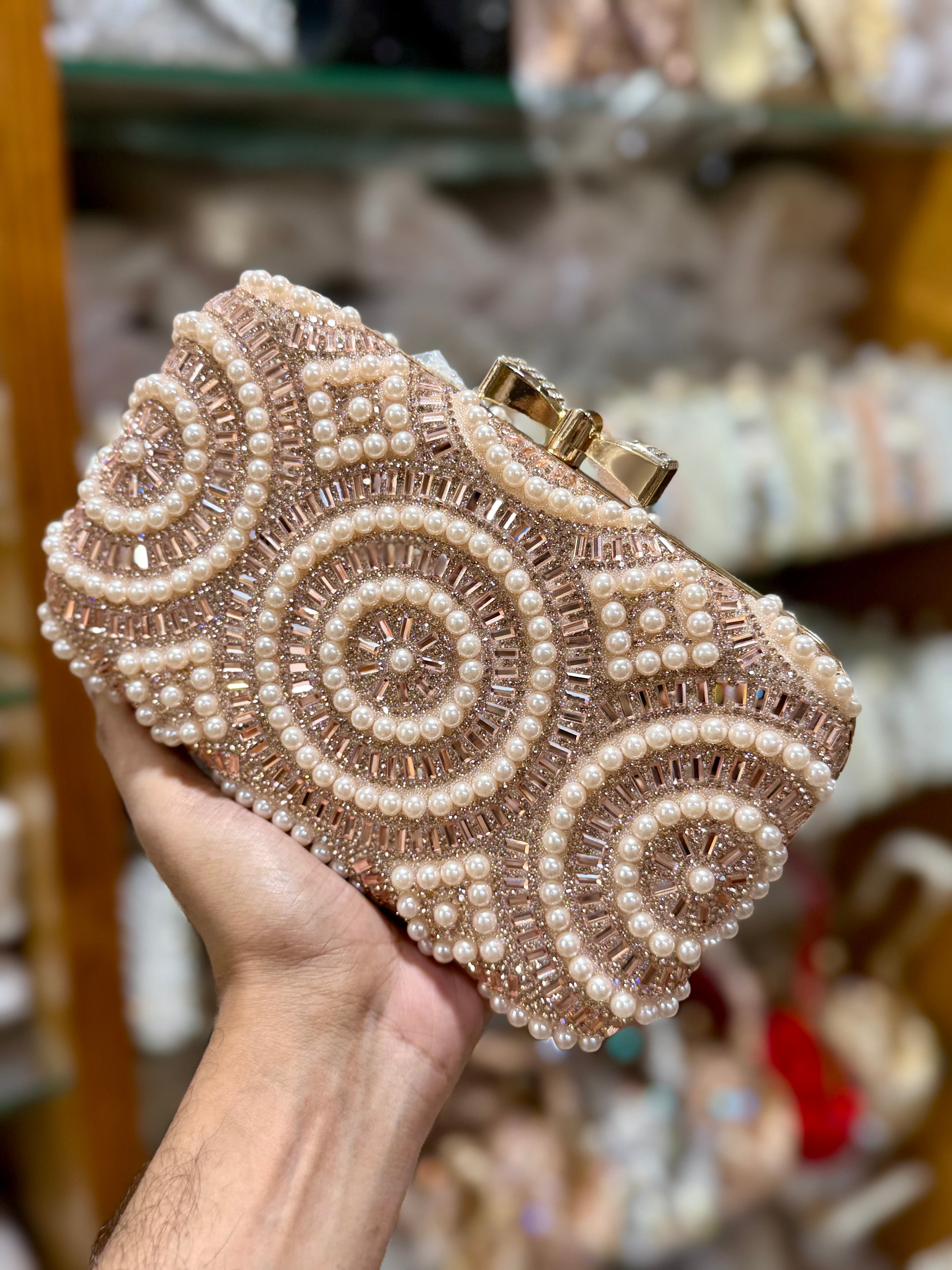 Exclusive pearl design gorgeous party purse