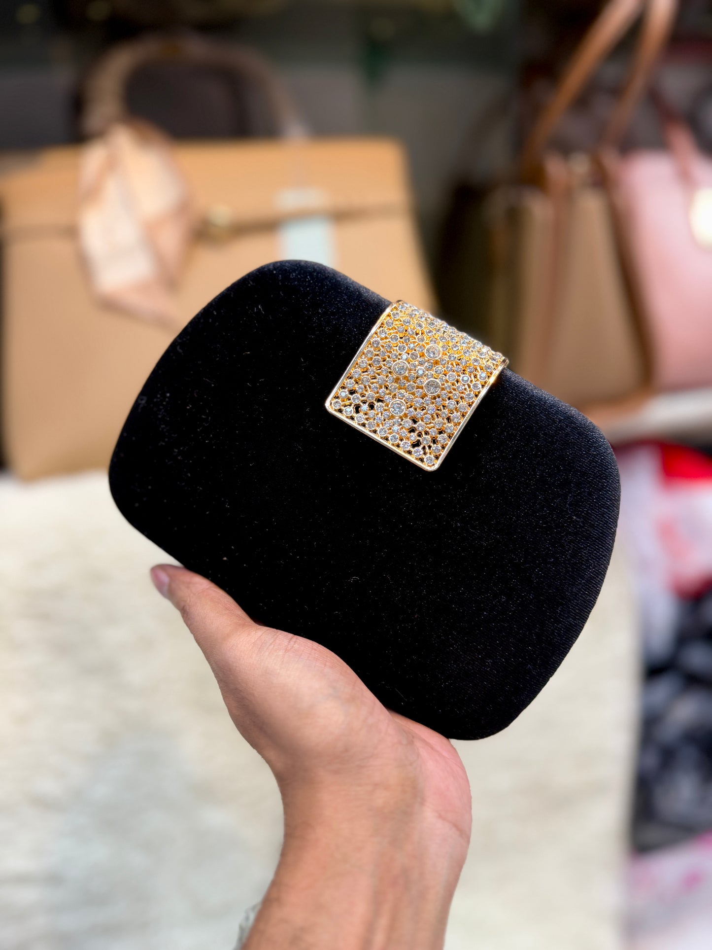 Classy look velvet exclusive round shape evening purse
