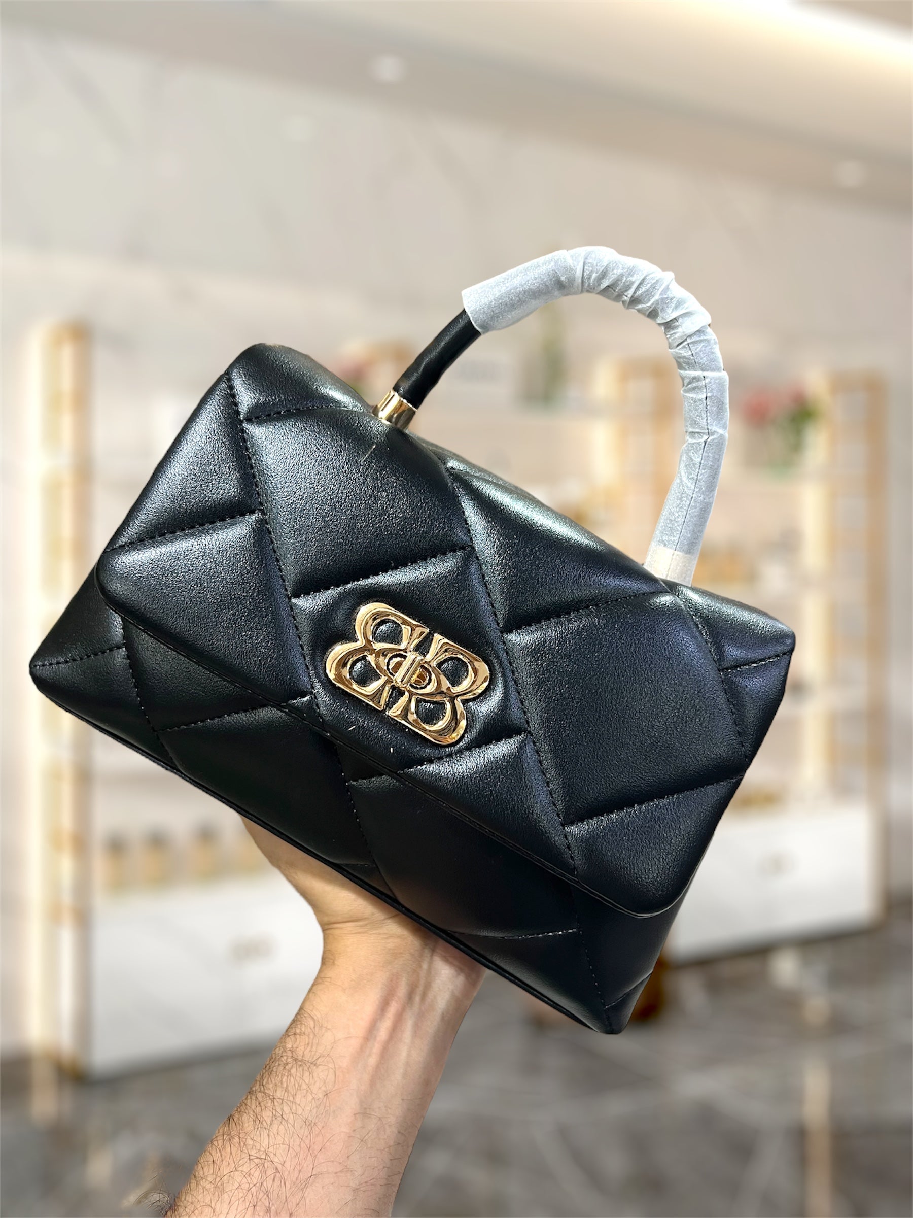 Fashionable handbags