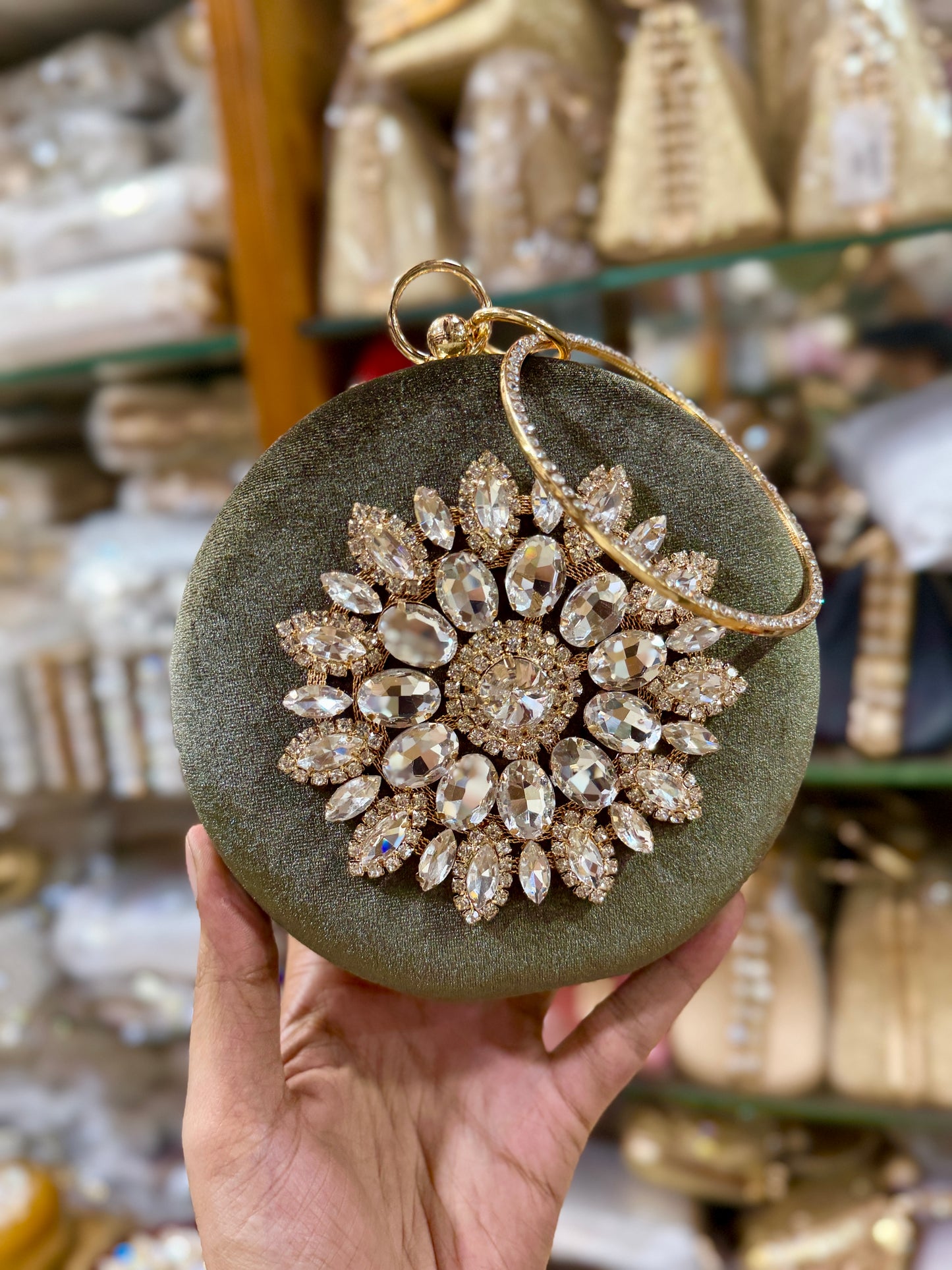 Beautiful round shaped gorgeous party hand clutch