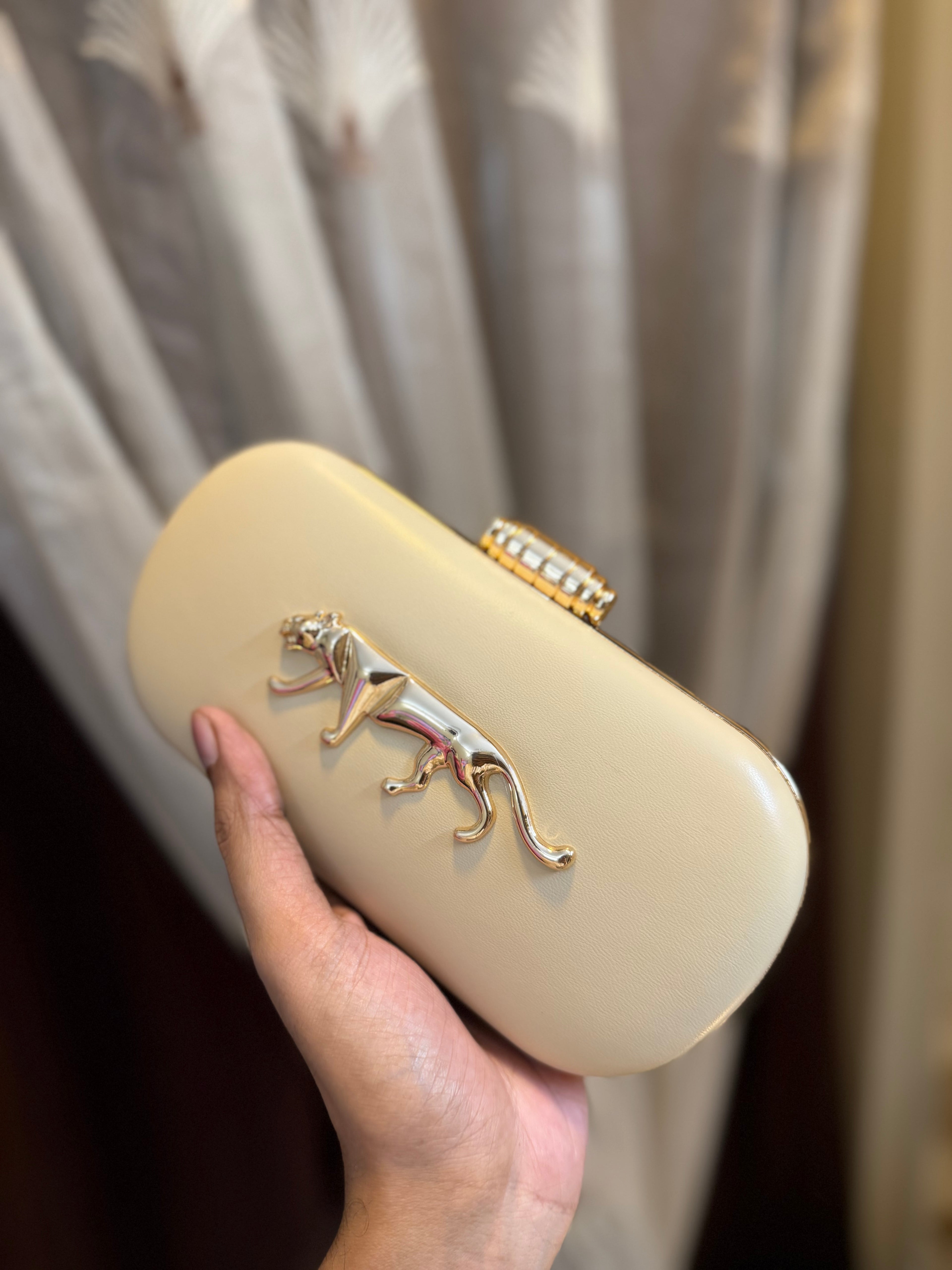 Exclusive luxury design party clutch elegant look