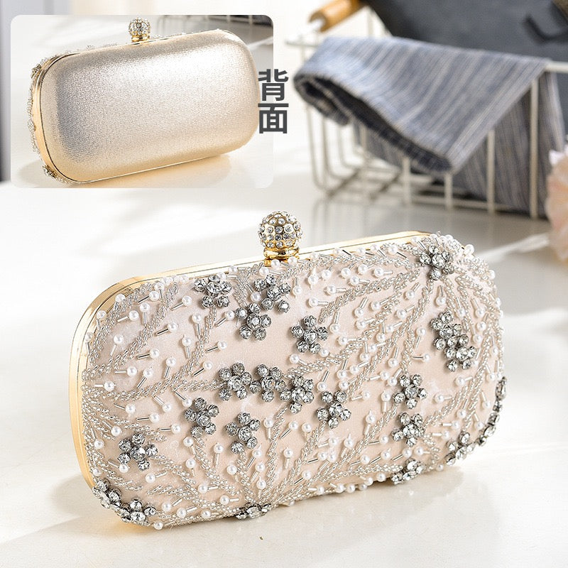 Handcrafted beautiful gorgeous looking party hand purse for wedding dinner dates | Glitzy