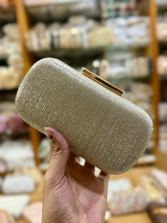 Simple and classy evening clutch