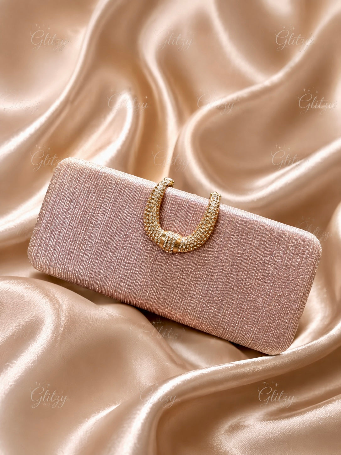 Beautiful bridesmaid fashion evening party clutch | Glitzy