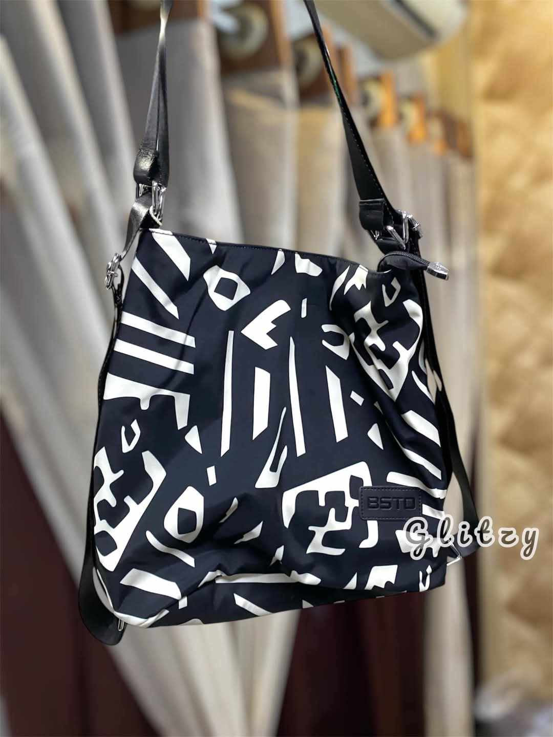 Premium shoulder bag backpack for college and regular use