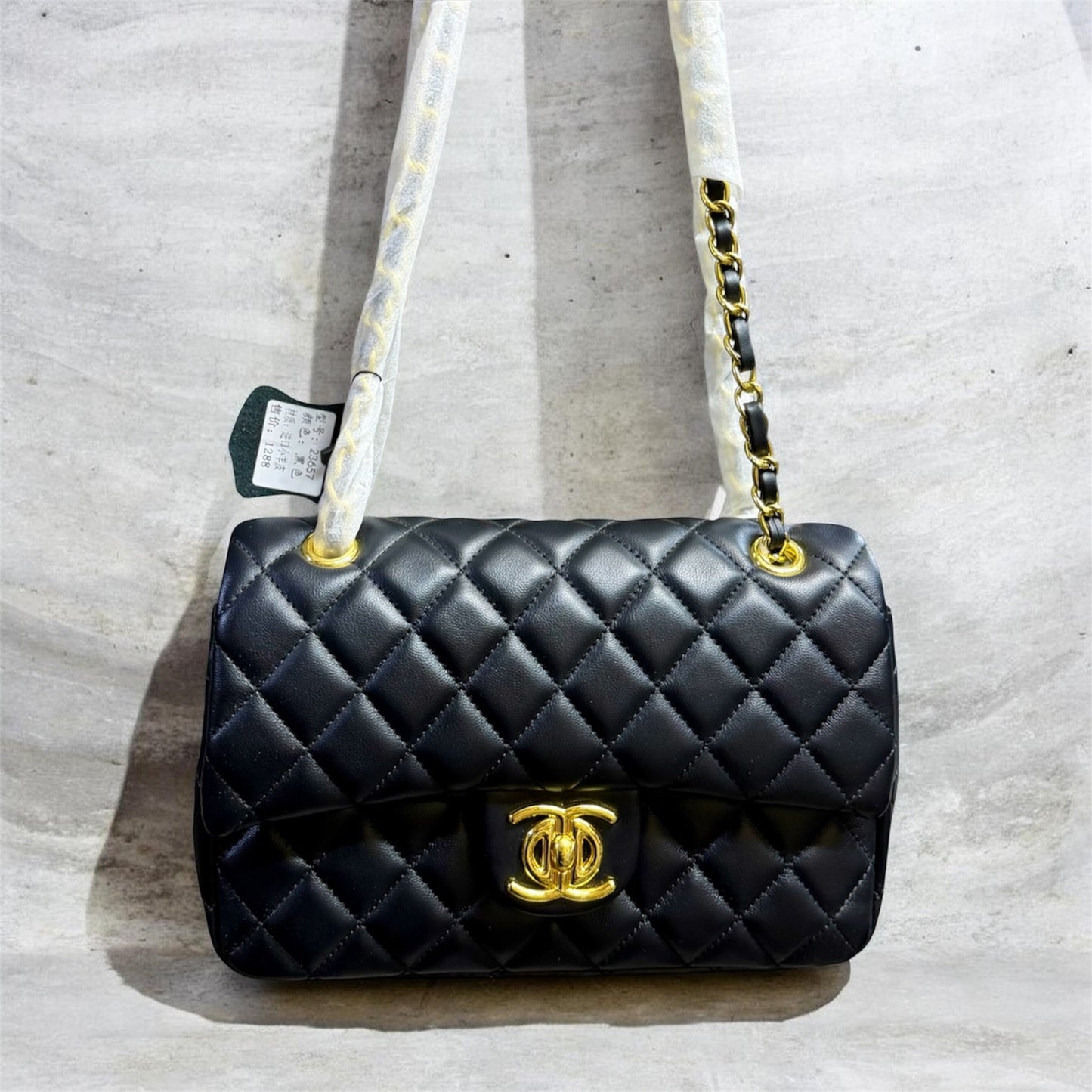 Fashionable premium shoulder sling bag