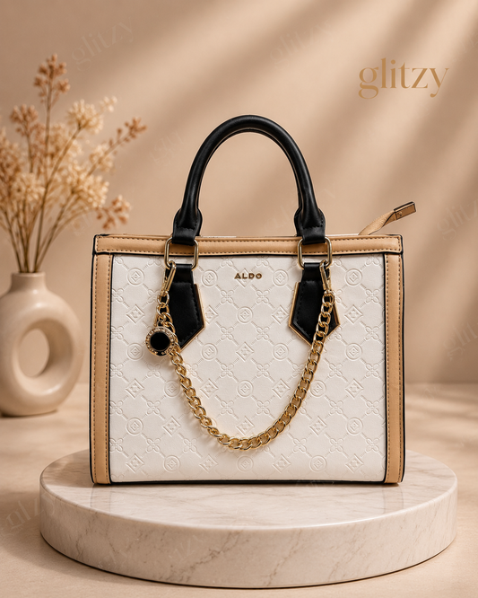 Fashionable trendy Handbag with long strap | ALDO